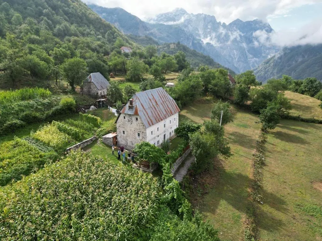 Gasthuis Marash Rrgalla Guesthouse Theth