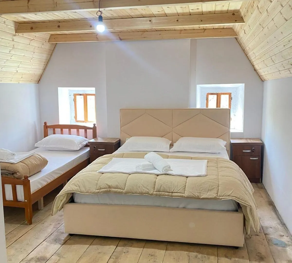 Marash Rrgalla Guesthouse Тети Гостевой дом